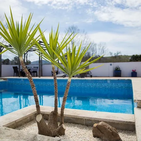 Fuegoblanco Bed & Breakfast Álora