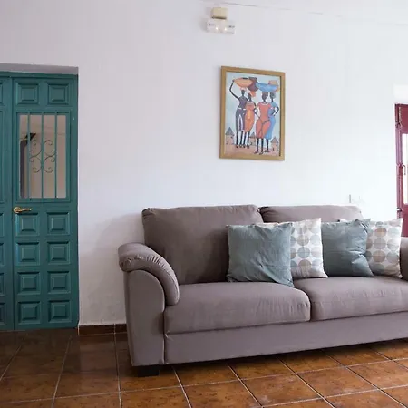 Fuego Blanco Bed & Breakfast 2*